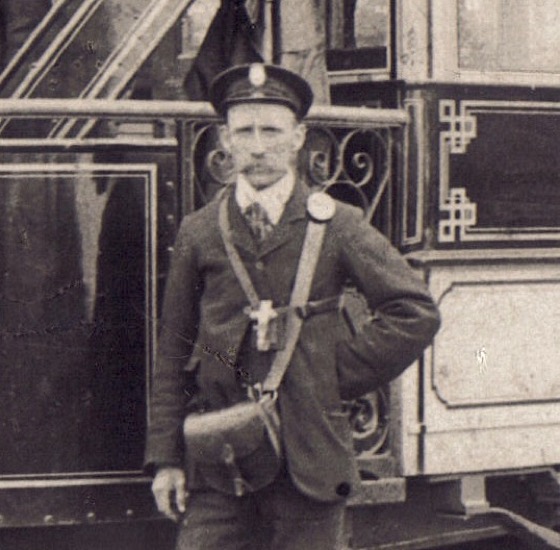 Dundee, Broughty Ferry & District Tramway crew